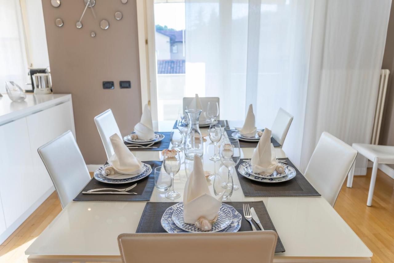 Teatro Nuovo Apartment With Free Parking Udine Exterior foto